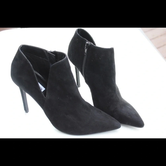 Steve Madden booties - Picture 10 of 13